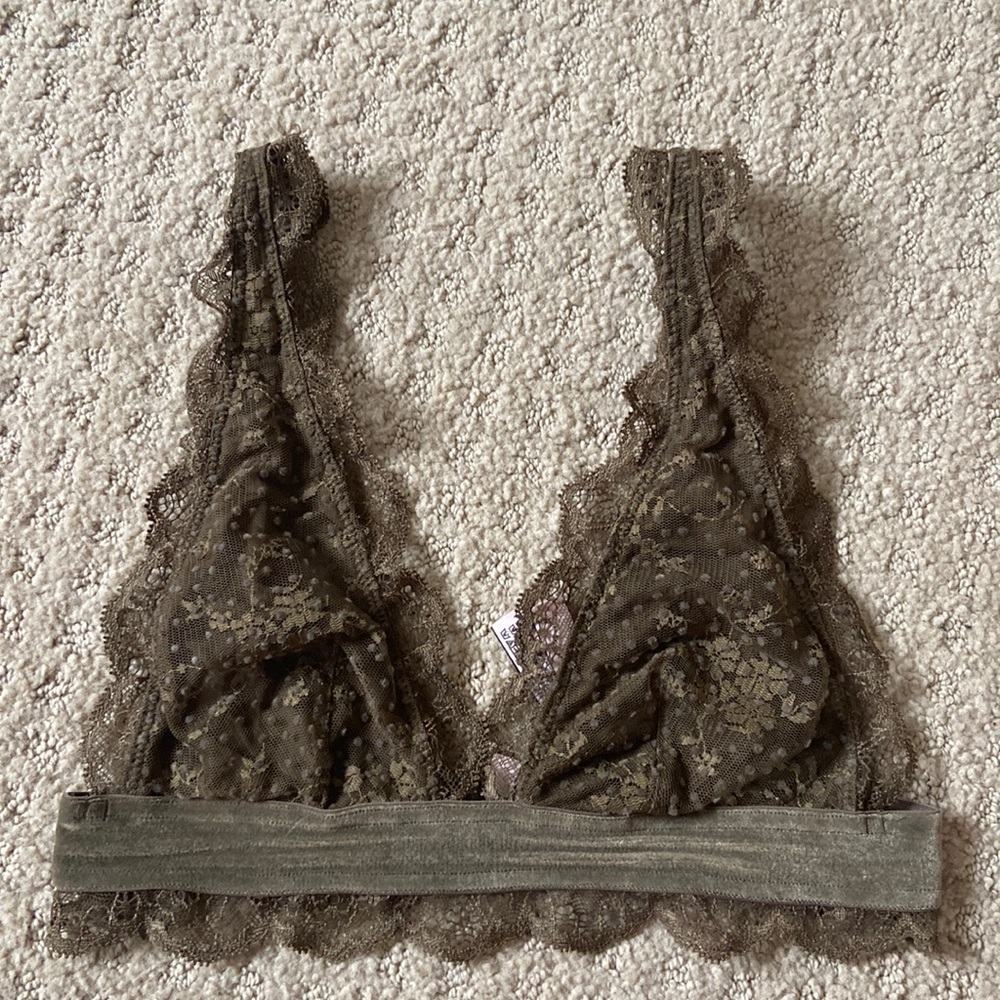 Victoria’s Secret bralette